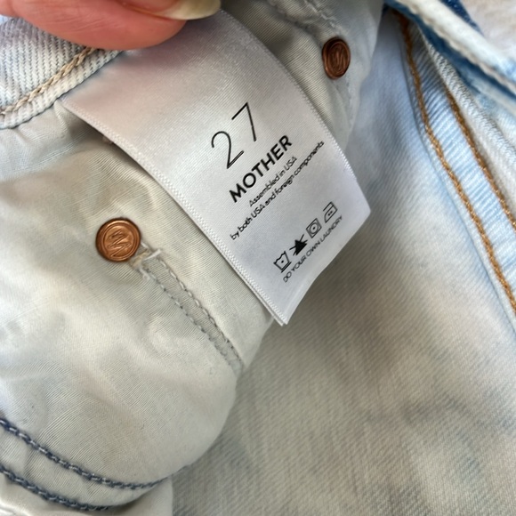 Mother, the insider ankle fray – in a tizzy - Picture 3 of 6